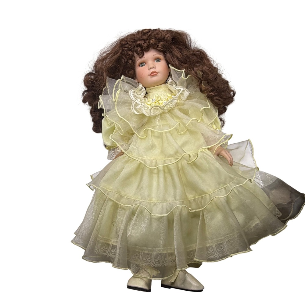 Unbranded Girls Yellow Lace Porcelain‎ Doll Vintage Cottagecore Victorian Style